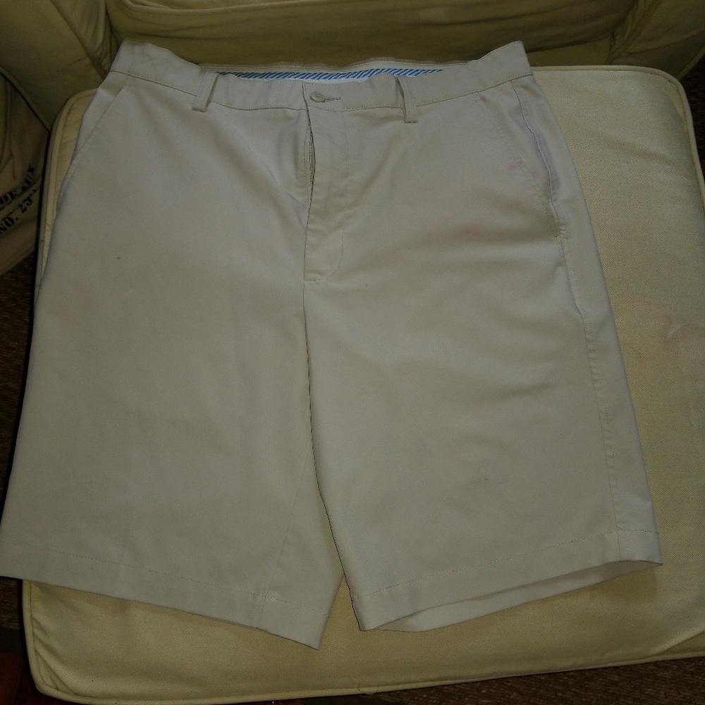 Footjoy khaki shorts